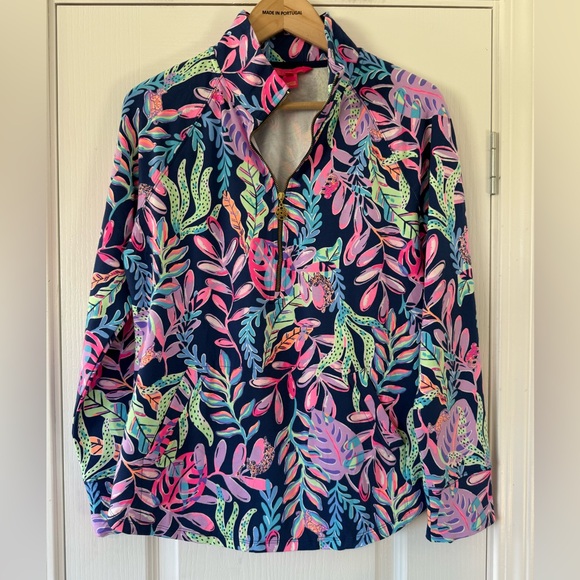 Lilly Pulitzer Skipper Popover Oyster Bay Navy You’ve Been Spotted UPF 50+ - Picture 5 of 12